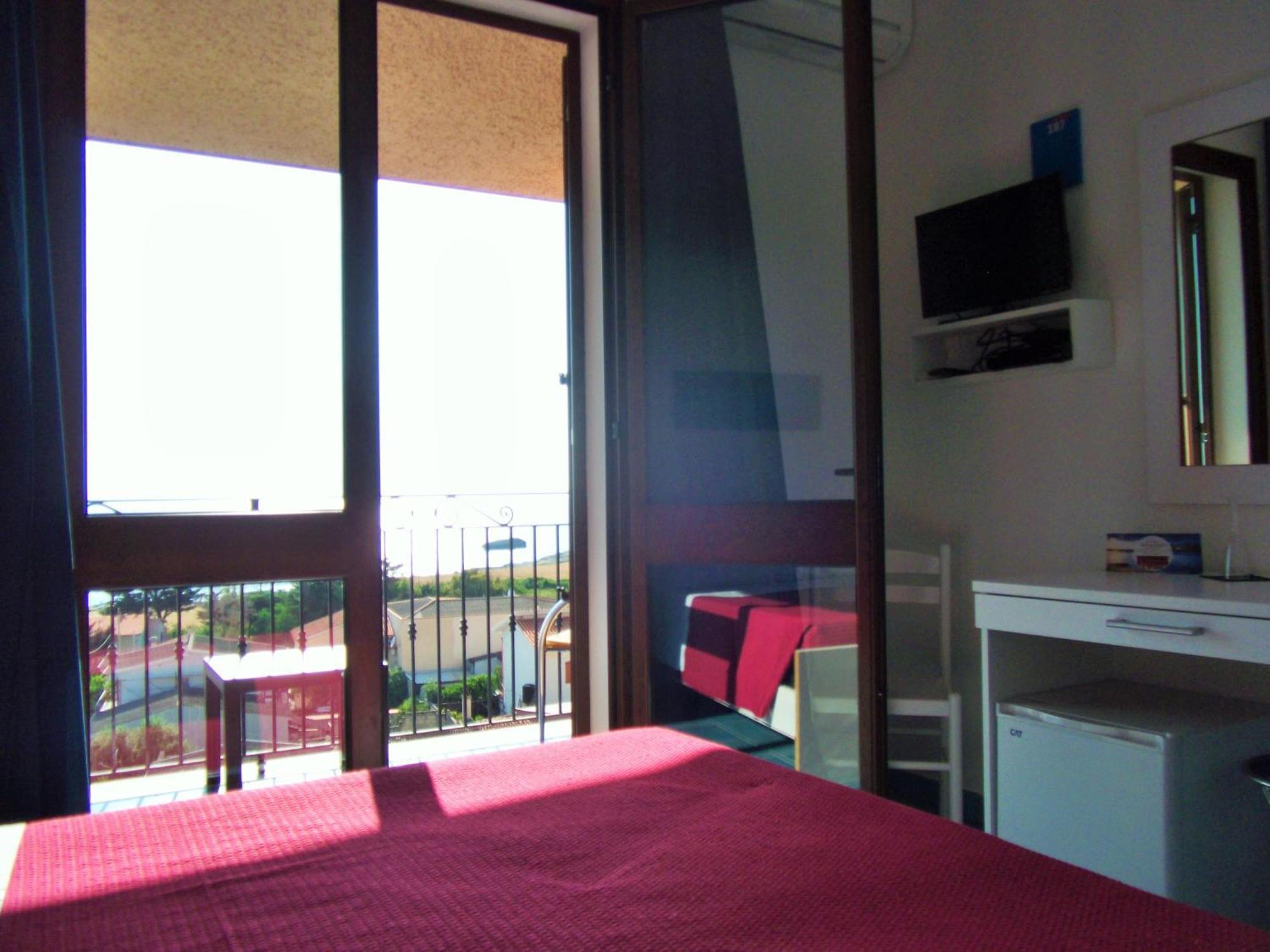 Hotel Bellavista S'Archittu Δωμάτιο φωτογραφία