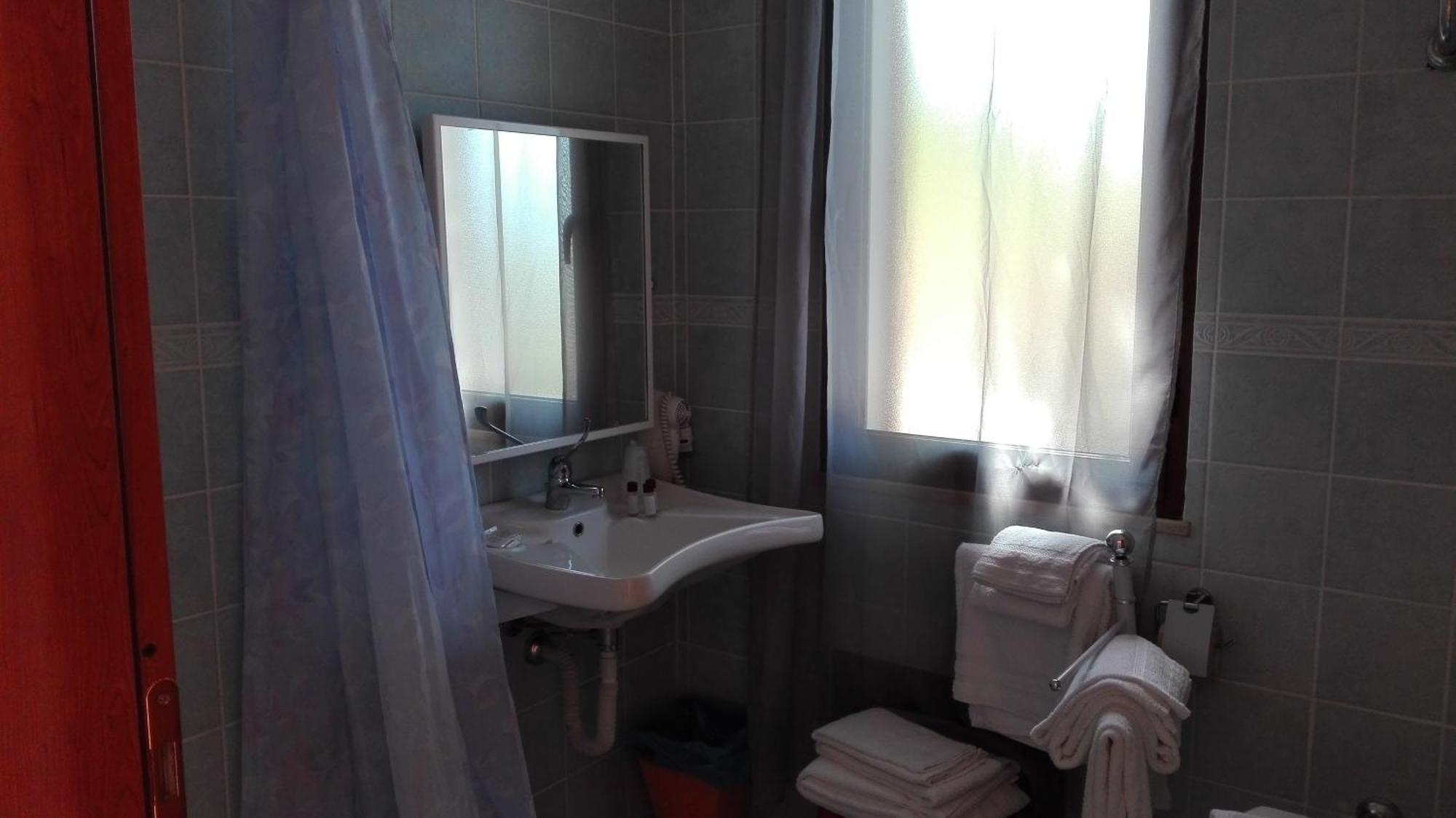 Hotel Bellavista S'Archittu Δωμάτιο φωτογραφία
