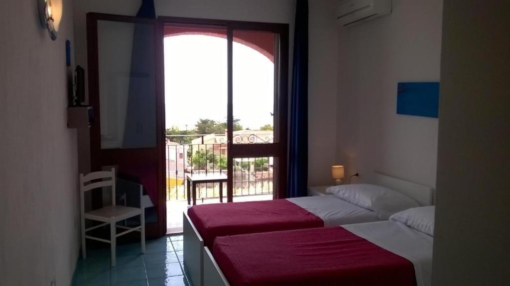 Hotel Bellavista S'Archittu Εξωτερικό φωτογραφία