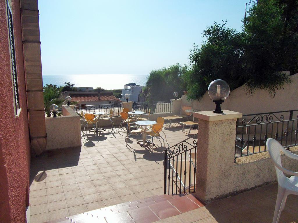 Hotel Bellavista S'Archittu Εξωτερικό φωτογραφία