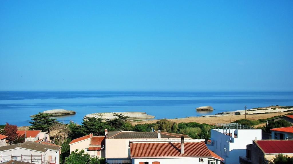 Hotel Bellavista S'Archittu Εξωτερικό φωτογραφία