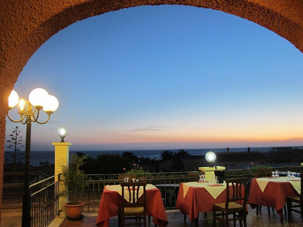 Hotel Bellavista S'Archittu Εξωτερικό φωτογραφία