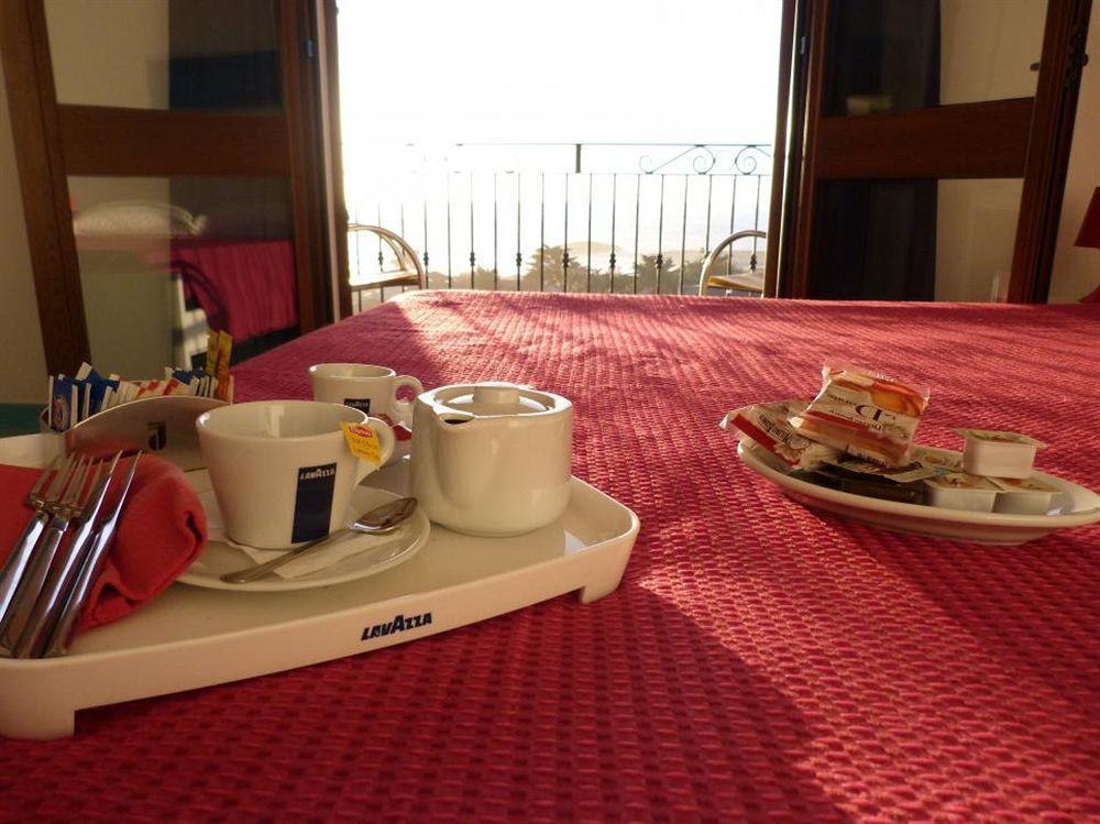 Hotel Bellavista S'Archittu Εξωτερικό φωτογραφία