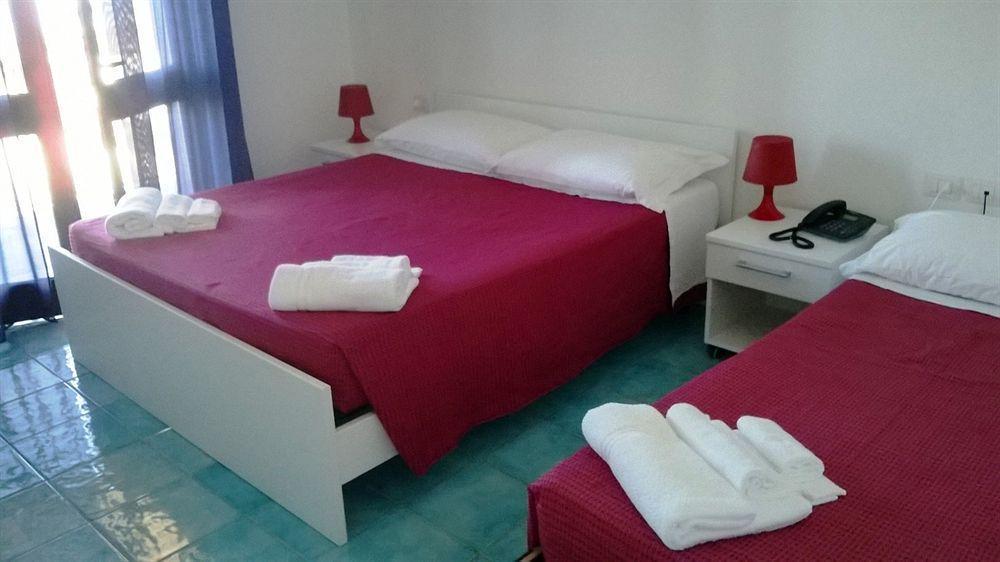 Hotel Bellavista S'Archittu Εξωτερικό φωτογραφία