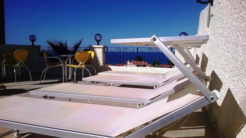 Hotel Bellavista S'Archittu Εξωτερικό φωτογραφία